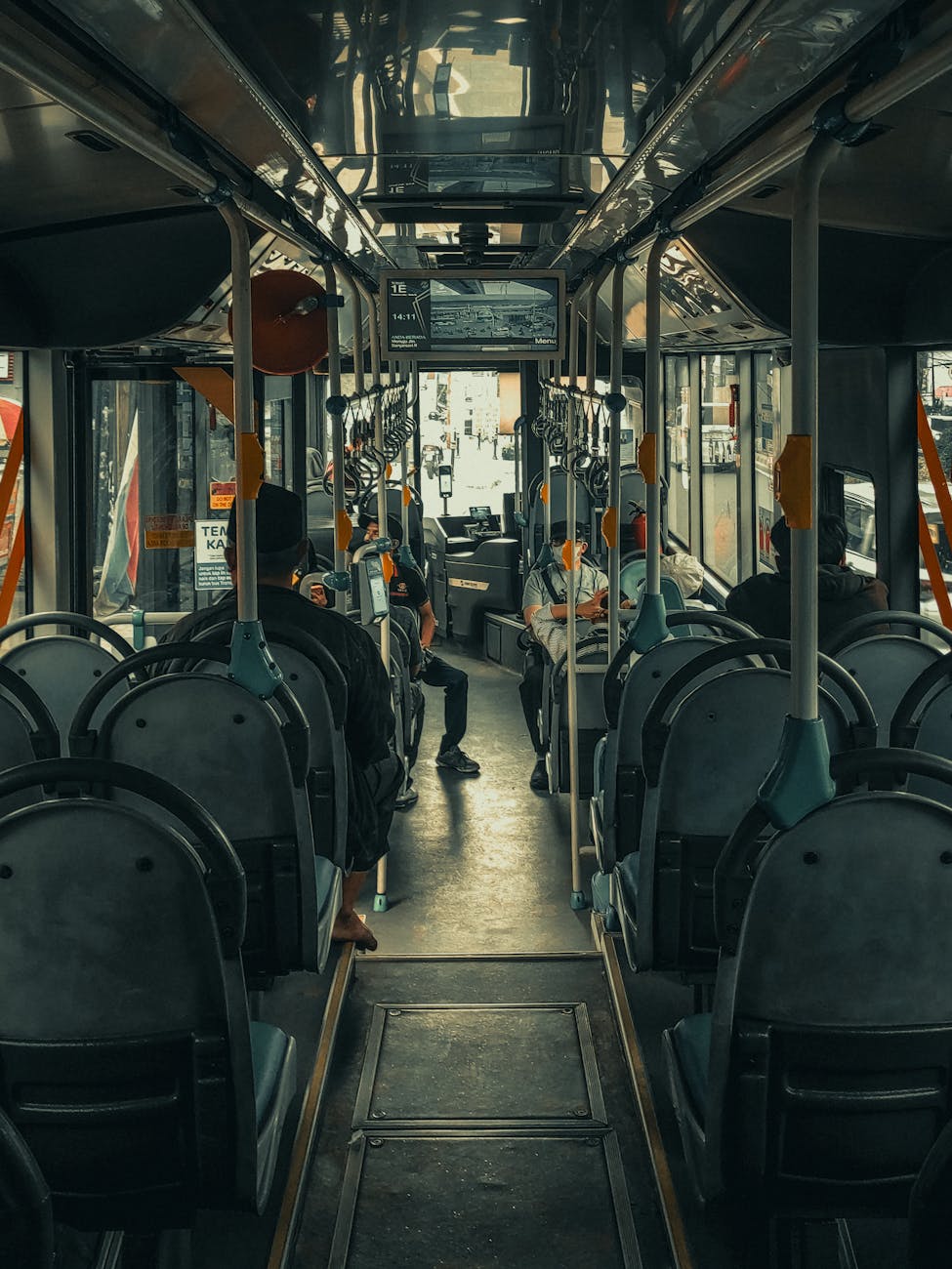 Caserta, Festa della Liberazione: percorsi dei bus deviati il 23 e 25 aprile per le modifiche alla viabilità