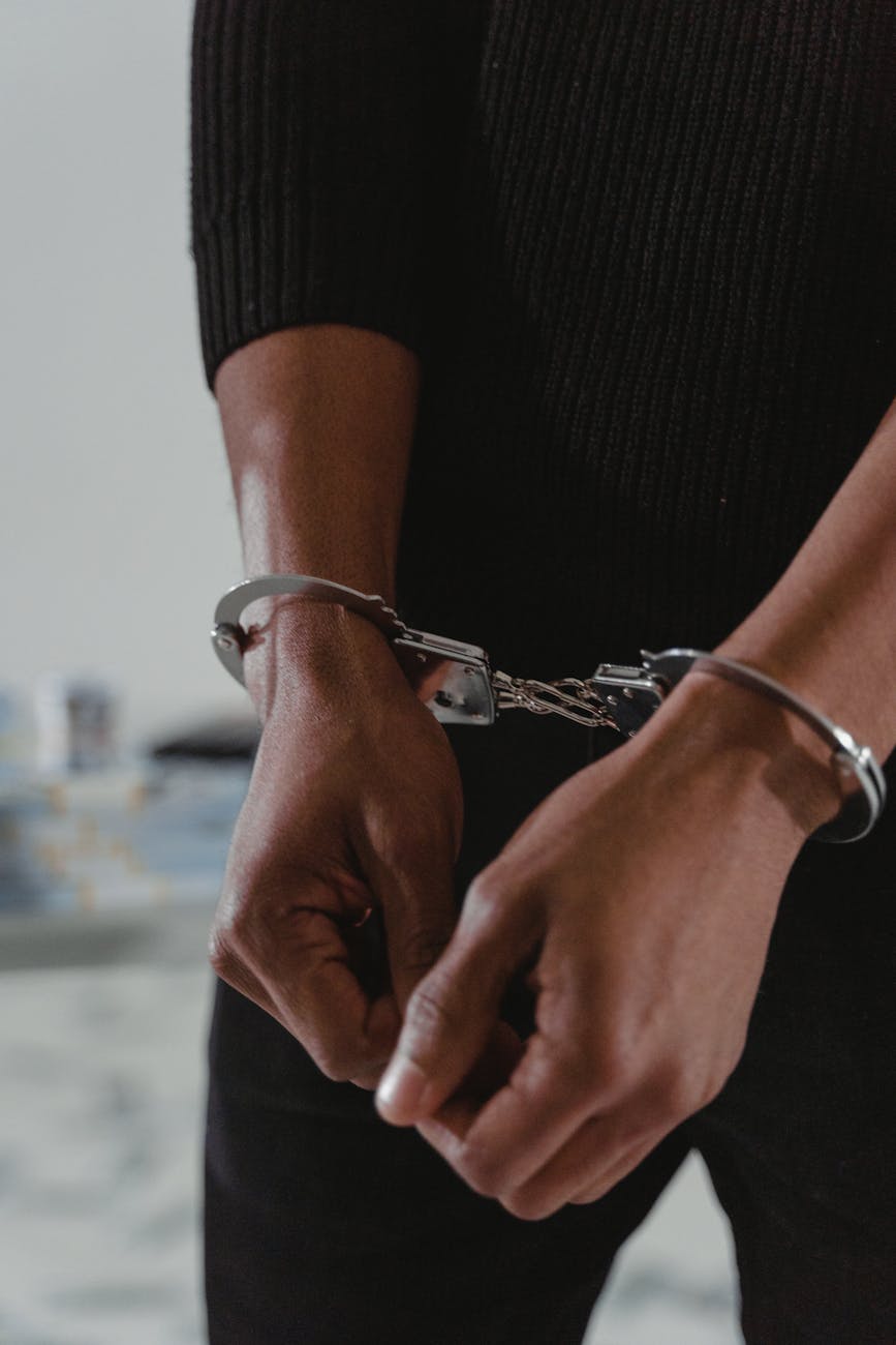 Napoli, 14 arresti tra clan Di Lauro e gruppi criminali albanesi