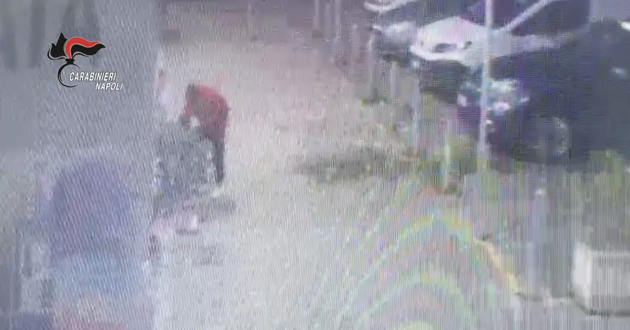 Caivano, tenta di rapire un bambino al supermercato: arrestato 45enne